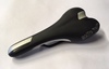 Sedlo-selle-italia-x1-cerno-stribrne